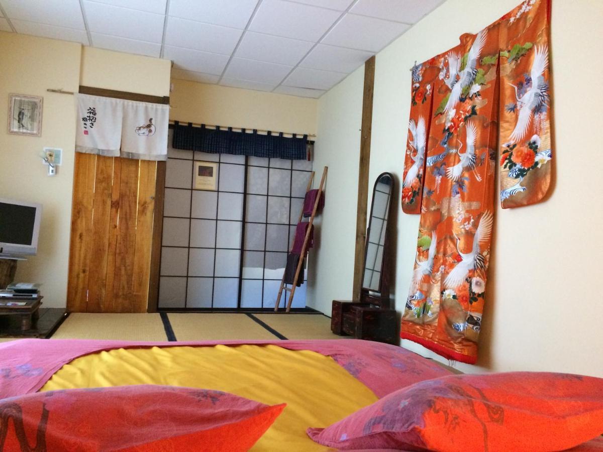 Minshuku Chambres D'Hotes Japonaises Thiers Luaran gambar